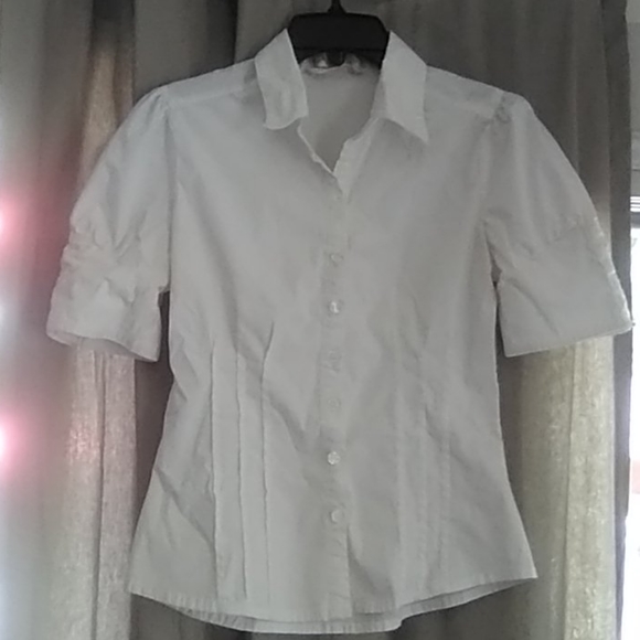 Pre owned women's shortsleeve button up shirt - Picture 1 of 4